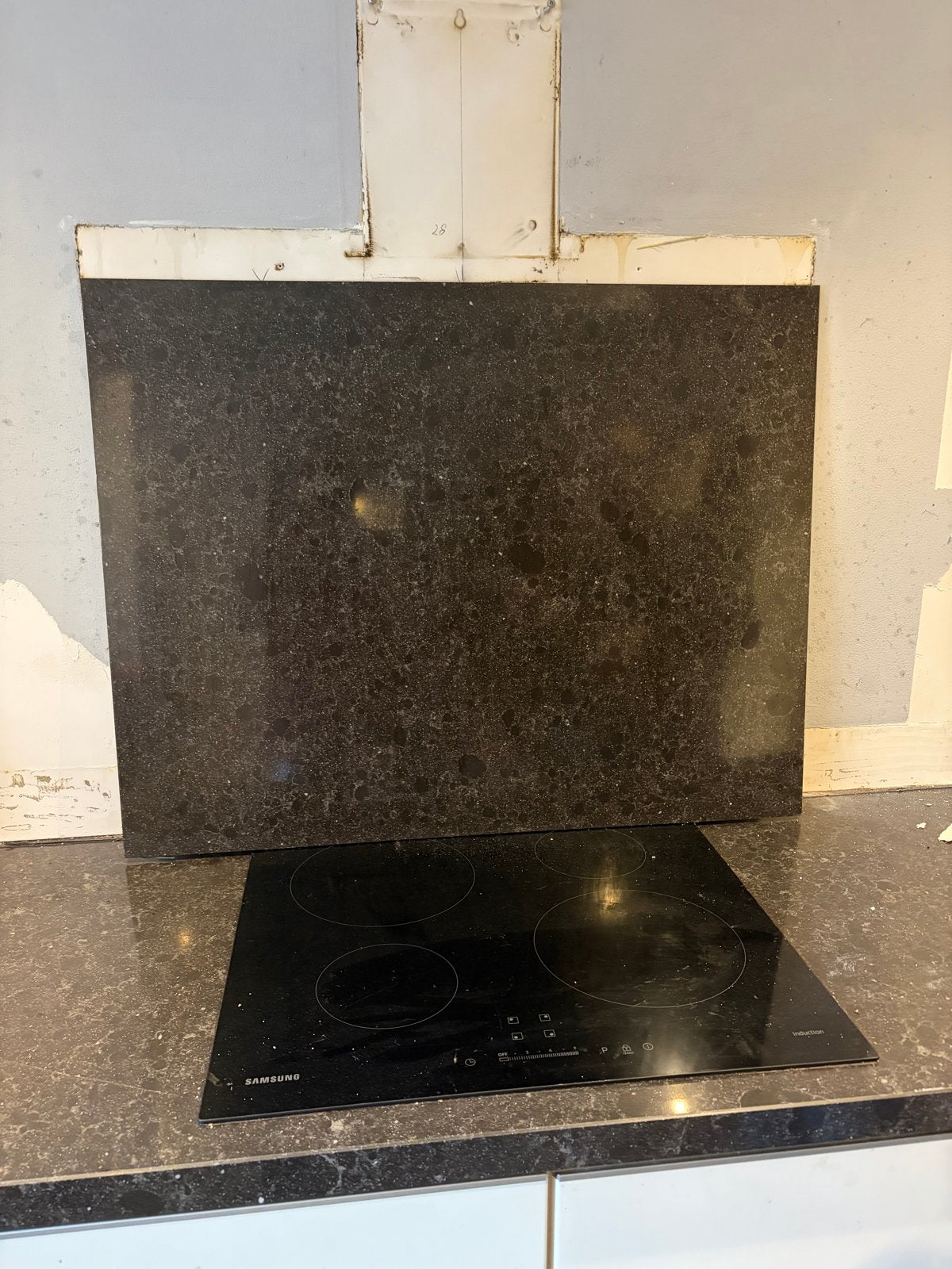 Zwarte granieten achterwand keuken, Ophalen, Steen/keramiek, Bruin, Overige typen
