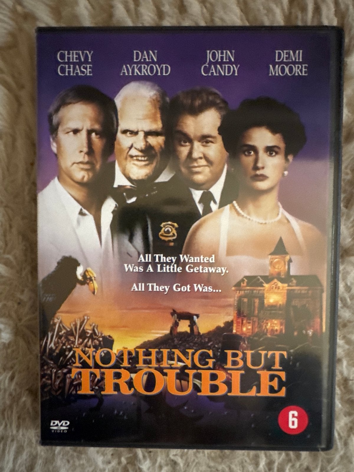 Nothing But Trouble DVD - Komedie  Chevy Chase en john candy, Nederlands, Ophalen of Verzenden, Vanaf 6 jaar, Actiekomedie