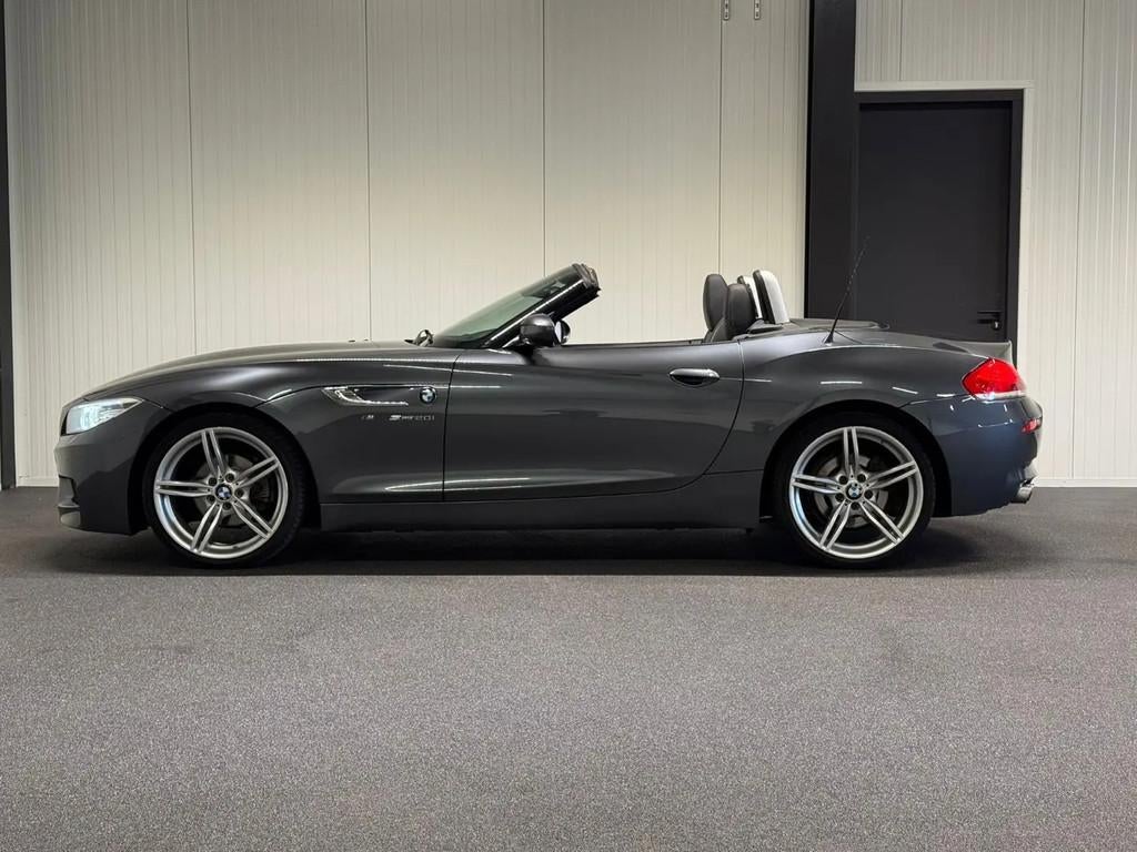 BMW Z4 Roadster BMW Z4 Roadster, SDrive20i (NL € 23.450,00, Automaat, Gebruikt, 4 cilinders, Cabriolet