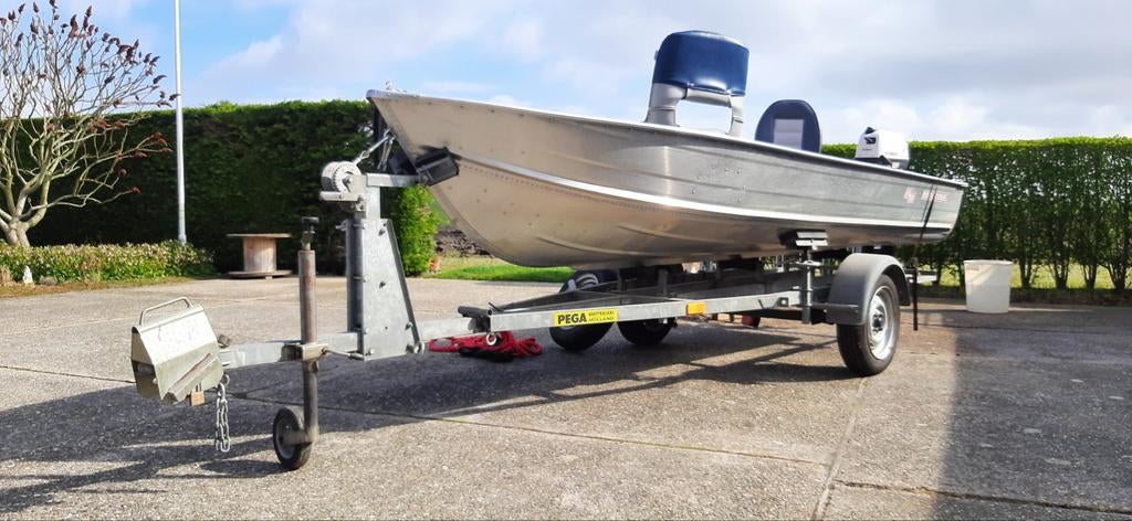 Aluminium vis/consoleboot incl. bbm en trailer, Watersport en Boten, Vis- en Consoleboten, Ophalen, Aluminium