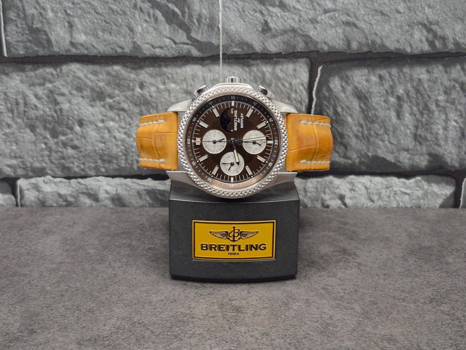 Breitling Bentley Mark VI 19 complications, moonphase, 2013, Leer, Zwitserland, Staal, Breitling