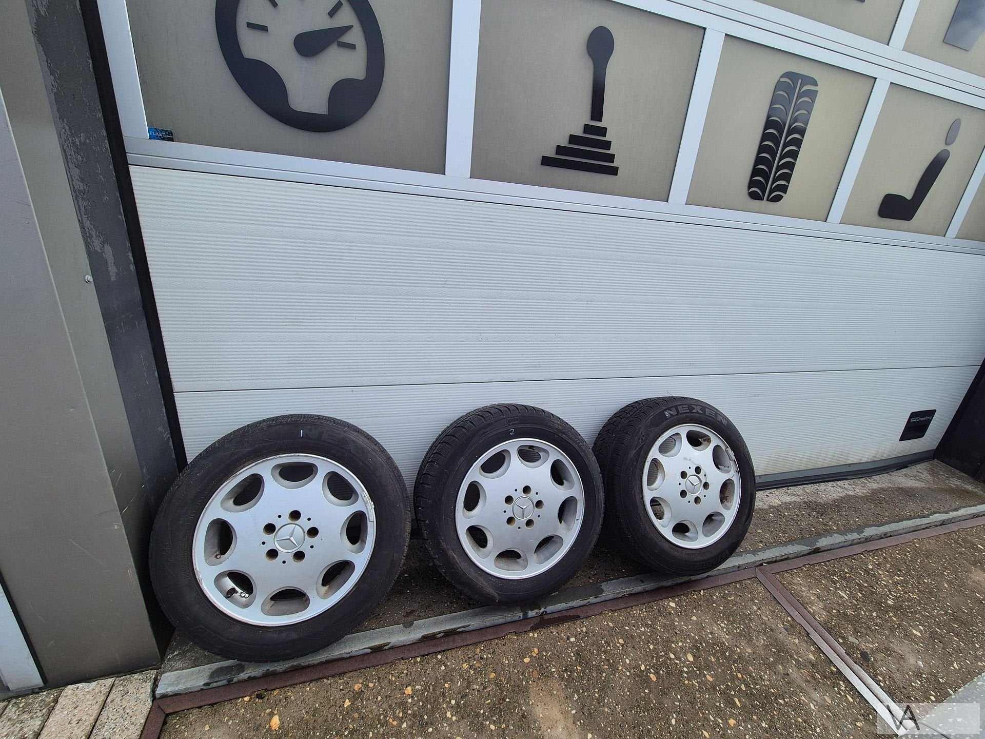 Set 3 velgen Mercedes W124 e500 500e W129 16 inch 1244011402, Auto-onderdelen, Banden en Velgen, Gebruikt, -, -, Banden en Velgen