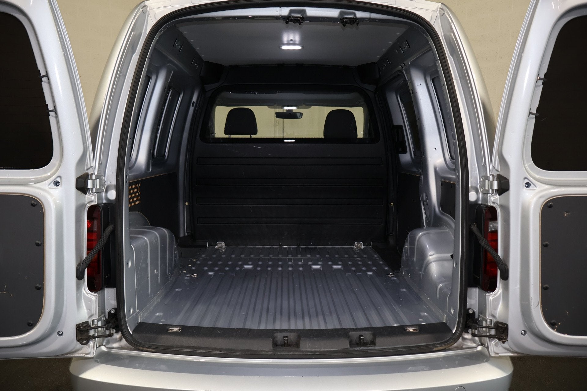 Volkswagen Caddy 2.0 TDI L1H1 Automaat Exclusive Edition, Stof, Gebruikt, 4 cilinders, Volkswagen