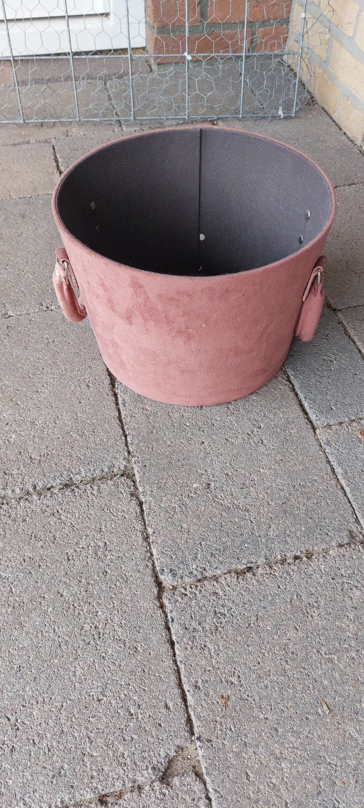 Roze ronde stoffen mand met handvatten, Met handvatten, Gebruikt, Mand, Textiel