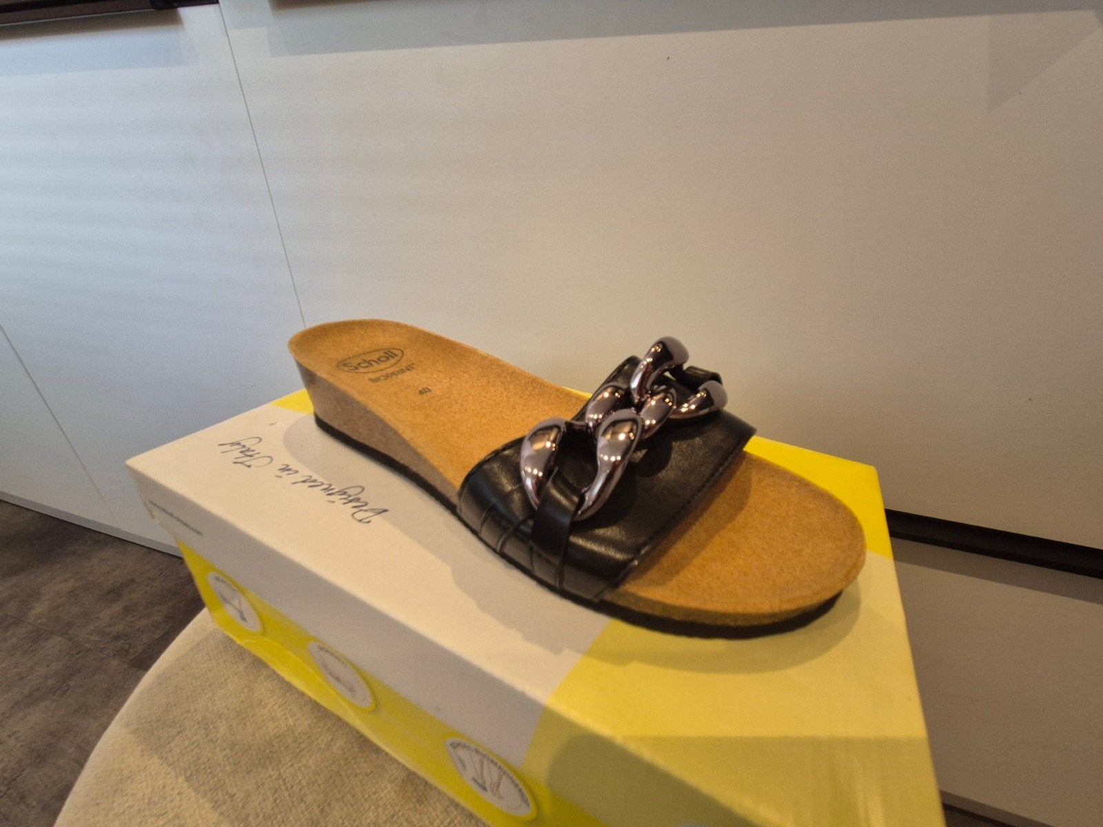 Tekoop dames slippers, Scholl, Zwart, Nieuw, Sandalen of Muiltjes