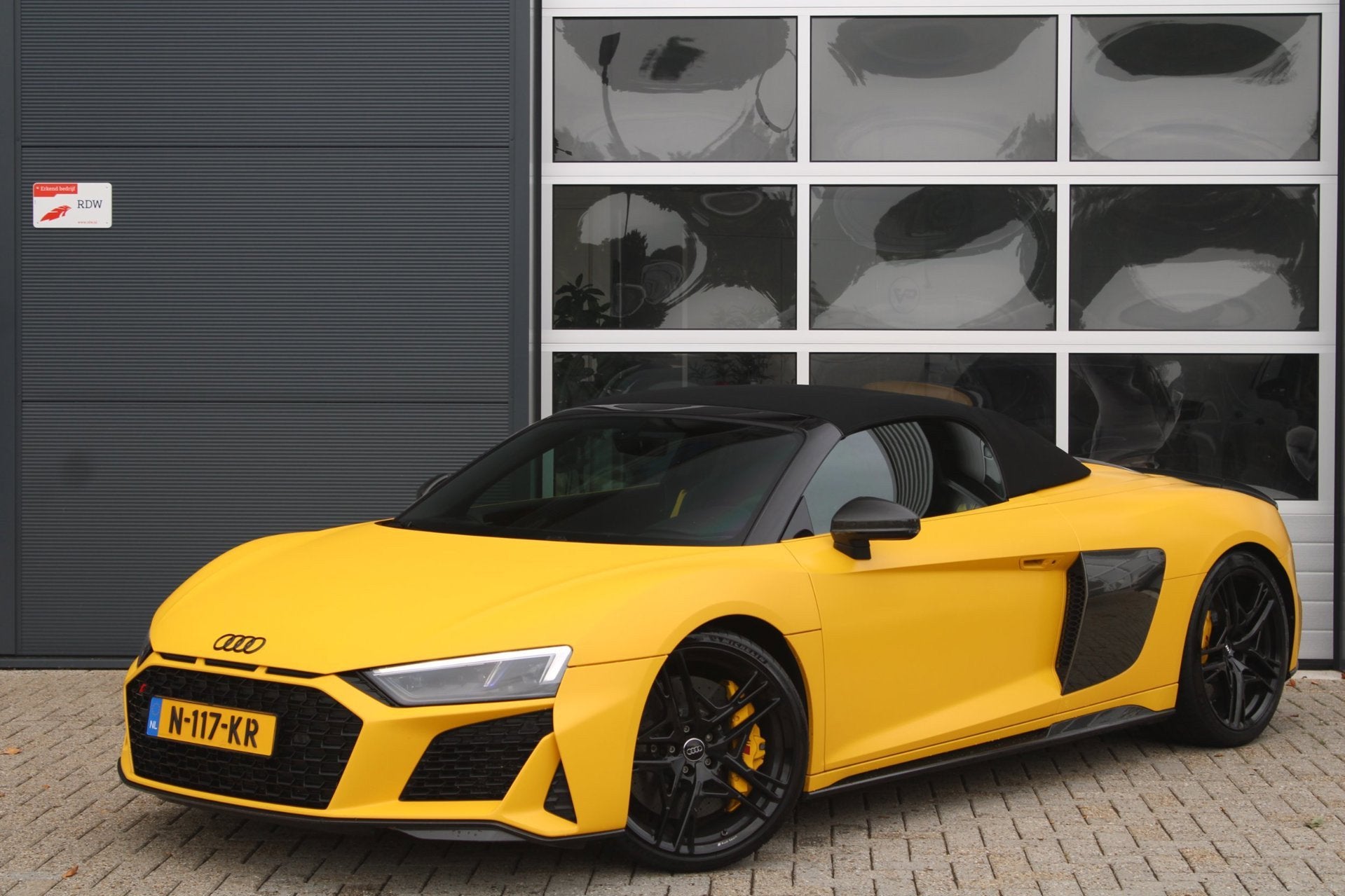 Audi R8 Spyder 5.2 Performance Quattro 620pk | Capristo | Bu, Auto's, Audi, Automaat, Dealer onderhouden, Gebruikt, 5204 cc
