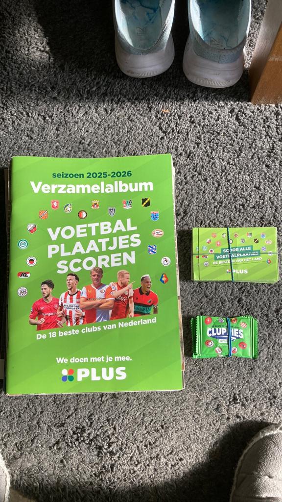 Gratis Voetbalplaatjes en verzamel album Plus, Verzamelen, Plus, Ophalen