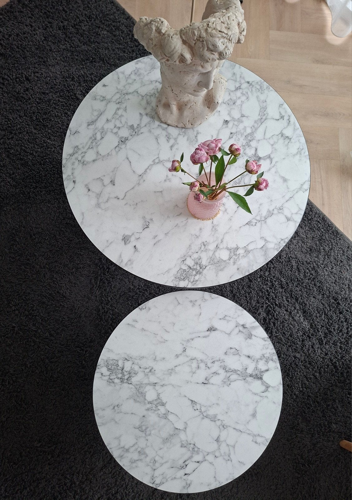 Salontafels (2x) marmerlook, zwart metalen onderstel, Huis en Inrichting, Ophalen, 50 tot 100 cm, Overige materialen, Rond