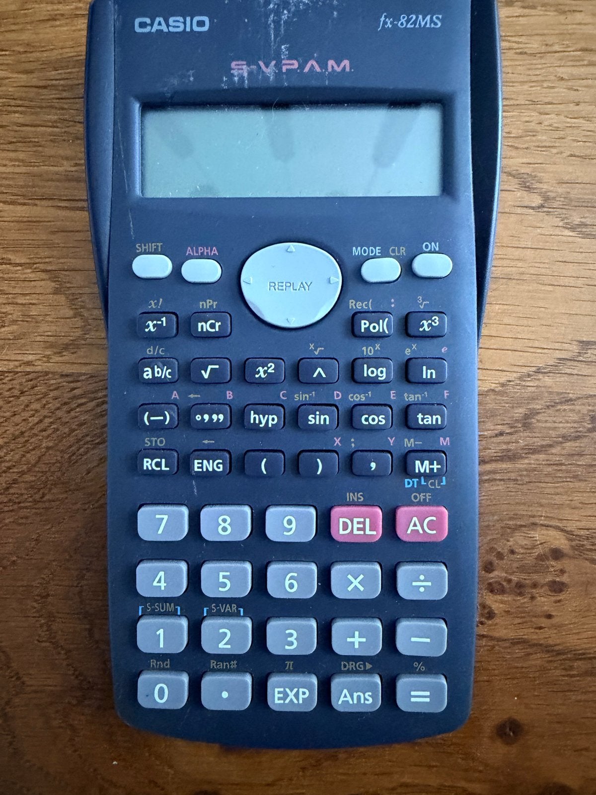 Casio fx-82MS rekenmachine, Ophalen