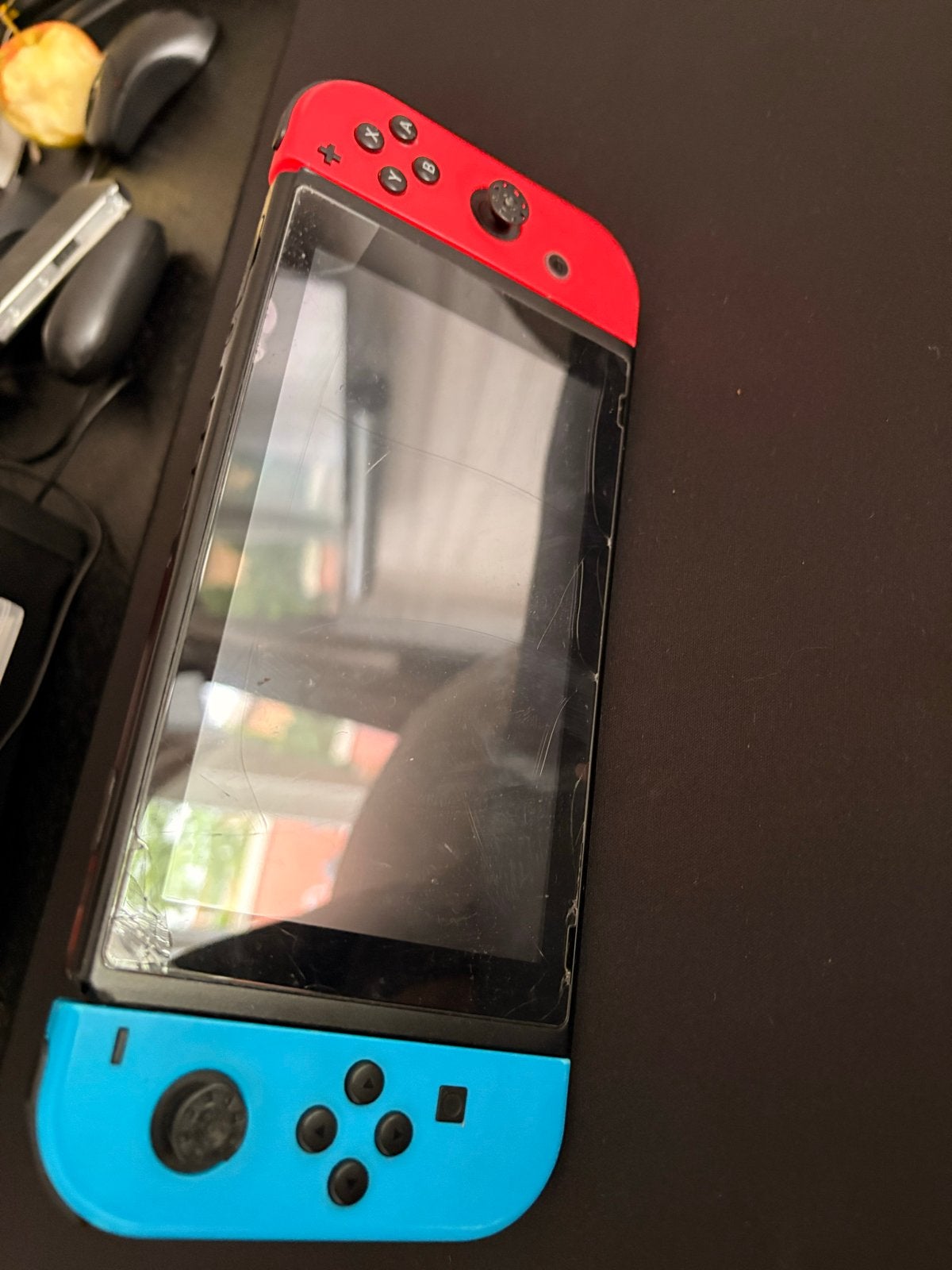 Gebruikte Nintendo Switch met spellen en Ring Fit Adventure, Spelcomputers en Games, Spelcomputers | Nintendo Switch, Met 2 controllers