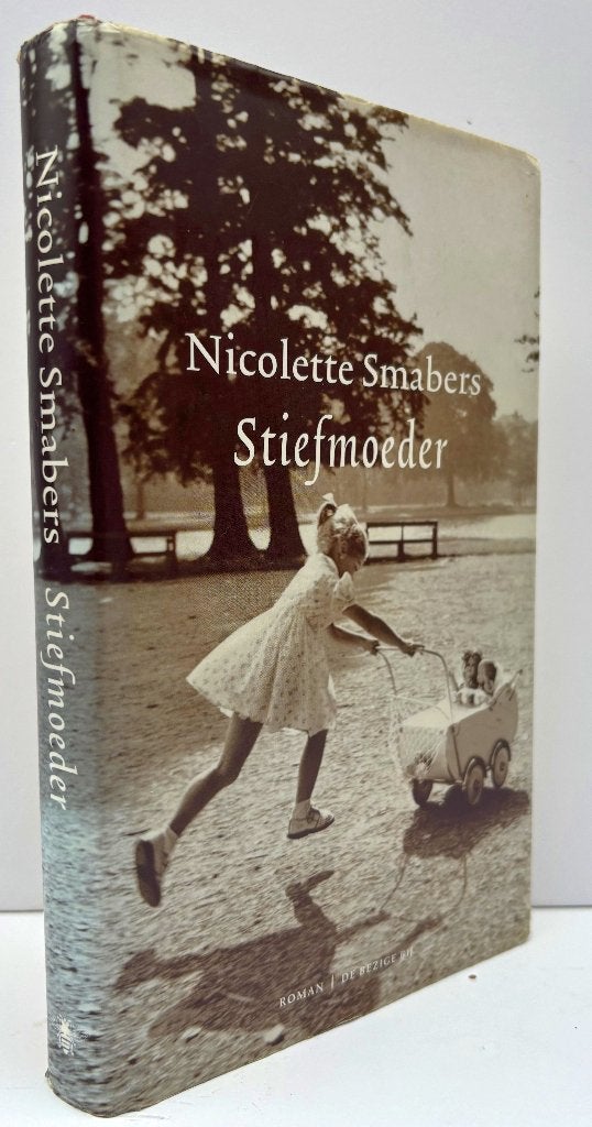 Smabers, Nicolette - Stiefmoeder (2003), Ophalen of Verzenden, Zo goed als nieuw