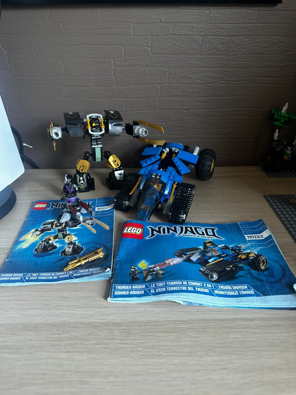 70723 thunder raider, Kinderen en Baby's, Speelgoed | Duplo en Lego, Lego, Ophalen of Verzenden, Zo goed als nieuw, Compleet