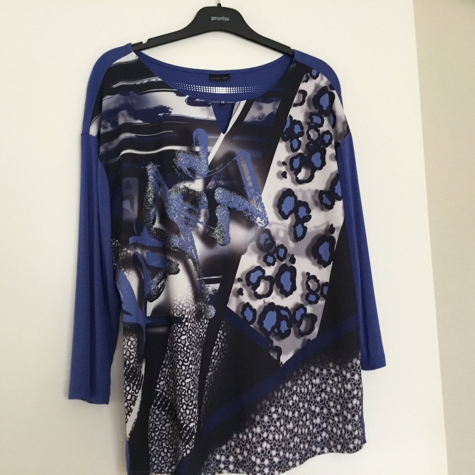 Shirt. Lebek. 42, Ophalen of Verzenden, Zo goed als nieuw, Maat 42/44 (L), Korte mouw