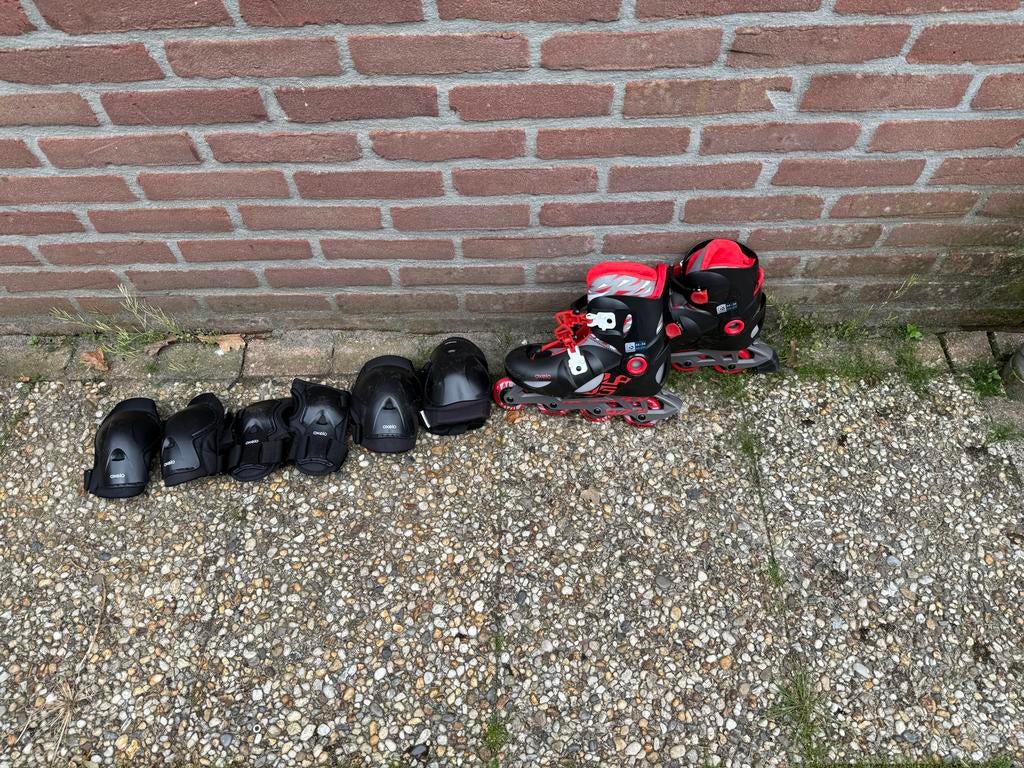 Skates maat 34-36 met bescherming (elleboog, hand, knie), Ophalen, Kinderen, Inline skates 4 wielen, Verstelbaar