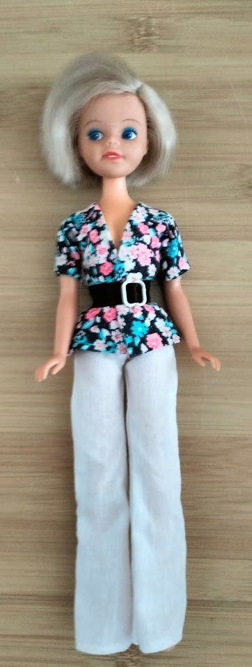 9" Daisy doll fashion by A.R.O, Verzamelen, Poppen, Verzenden, Nieuw, Fashion Doll