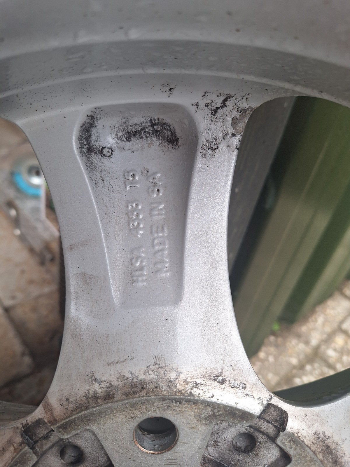 Tekoop 17 inch bmw velgen met  4 nieuwe seizoen banden, Auto-onderdelen, Banden en Velgen, Banden en Velgen, 17 inch, Zomerbanden