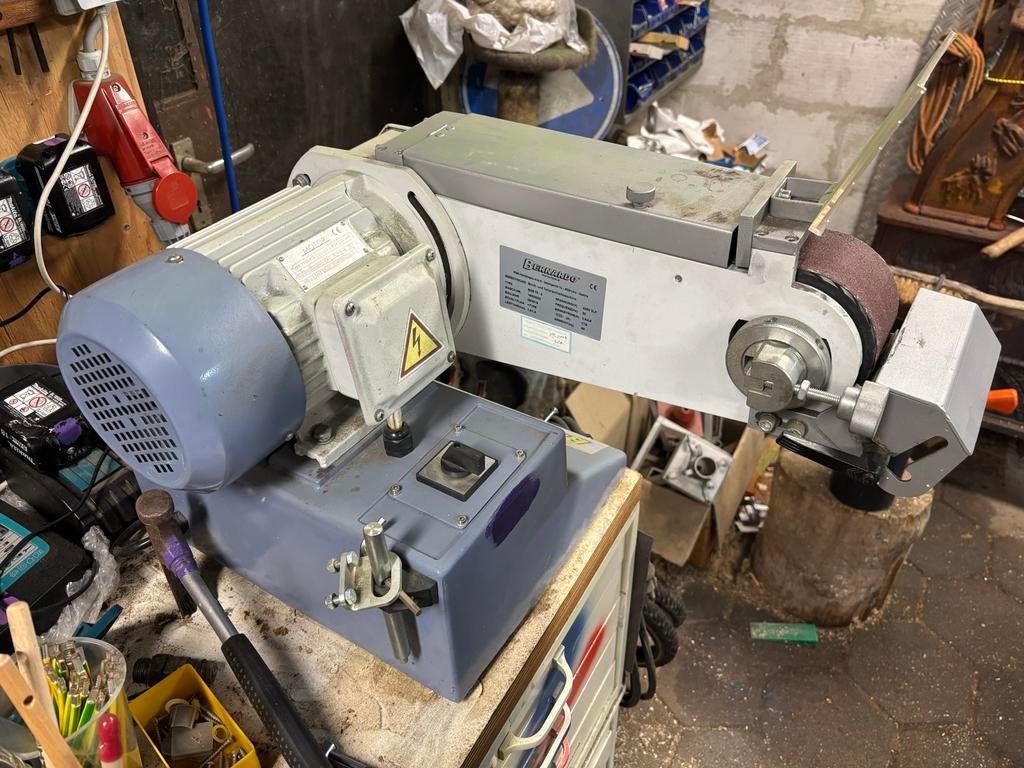 Bernardo Band- en schijfschuurmachine BDS 75 / 400V, Doe-het-zelf en Verbouw, Gereedschap | Schuurmachines, Ophalen, Gebruikt