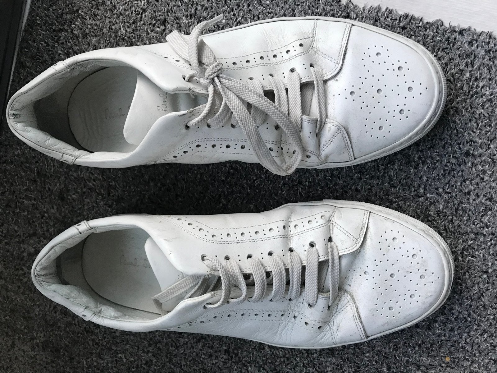 Paul Smith witte sneakers - Maat 42 €75, Wit, Ophalen of Verzenden, Sneakers of Gympen, Zo goed als nieuw