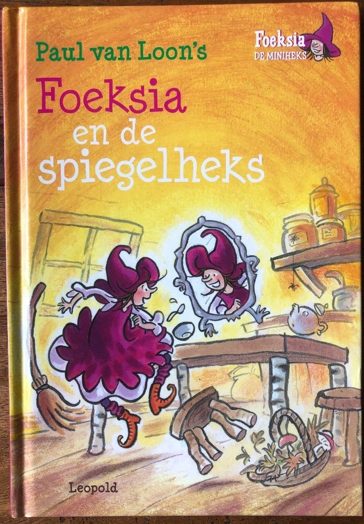 Paul van Loon - Serie Foeksia de miniheks, Boeken, Ophalen of Verzenden, Zo goed als nieuw, Paul van Loon, Fictie algemeen