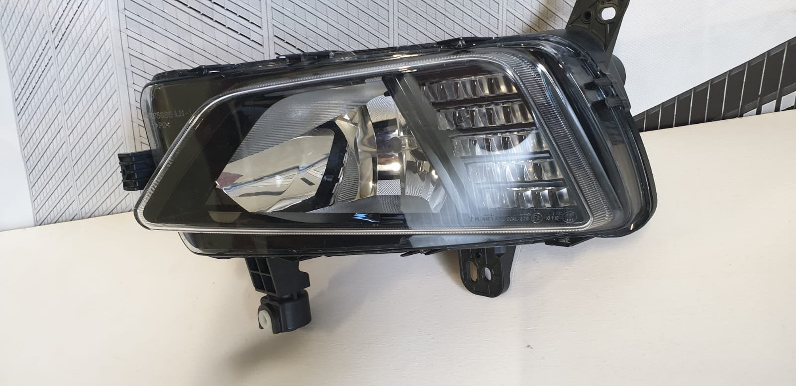 Mistlamp Links voor polo 2G  Valeo nieuw, Auto-onderdelen, Ophalen of Verzenden, Nieuw