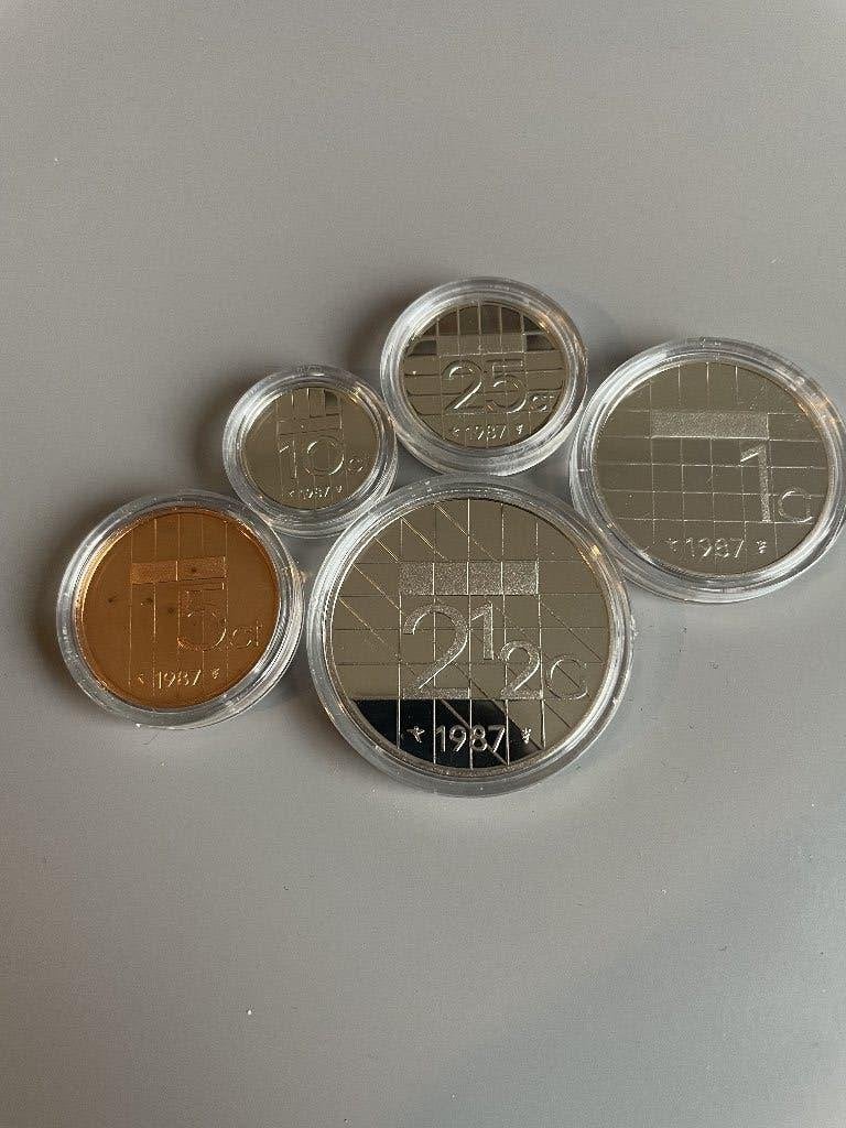 Jaarset 1987 proof in capsules, Postzegels en Munten, Munten | Nederland, Ophalen of Verzenden, Koningin Beatrix, 2½ gulden, Setje