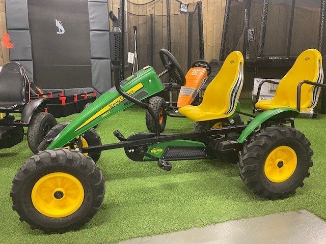 Berg Traxx John Deere Fendt Case Claas BFR tractor nu €823, Kinderen en Baby's, Speelgoed | Buiten | Skelters, Ophalen of Verzenden