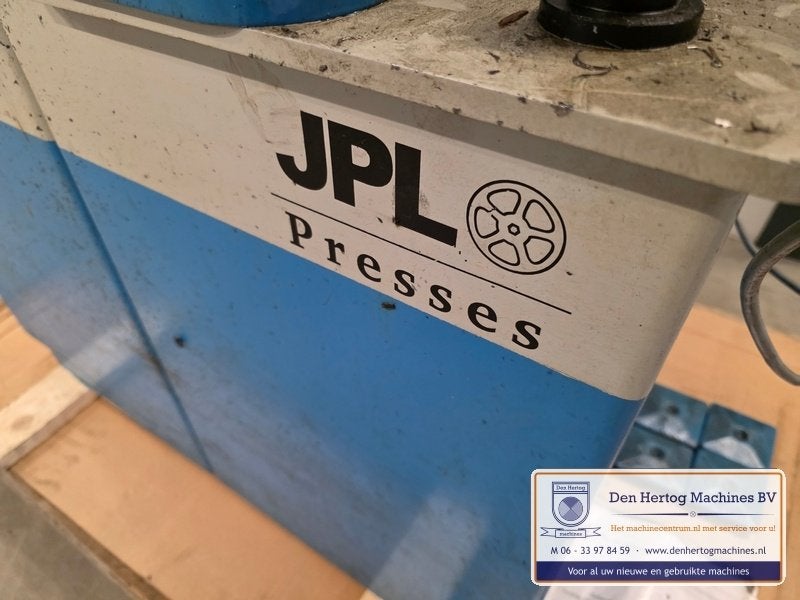 JPL presses diepte en perskracht instellen 20 ton slag 700mm, Ophalen, Gebruikt