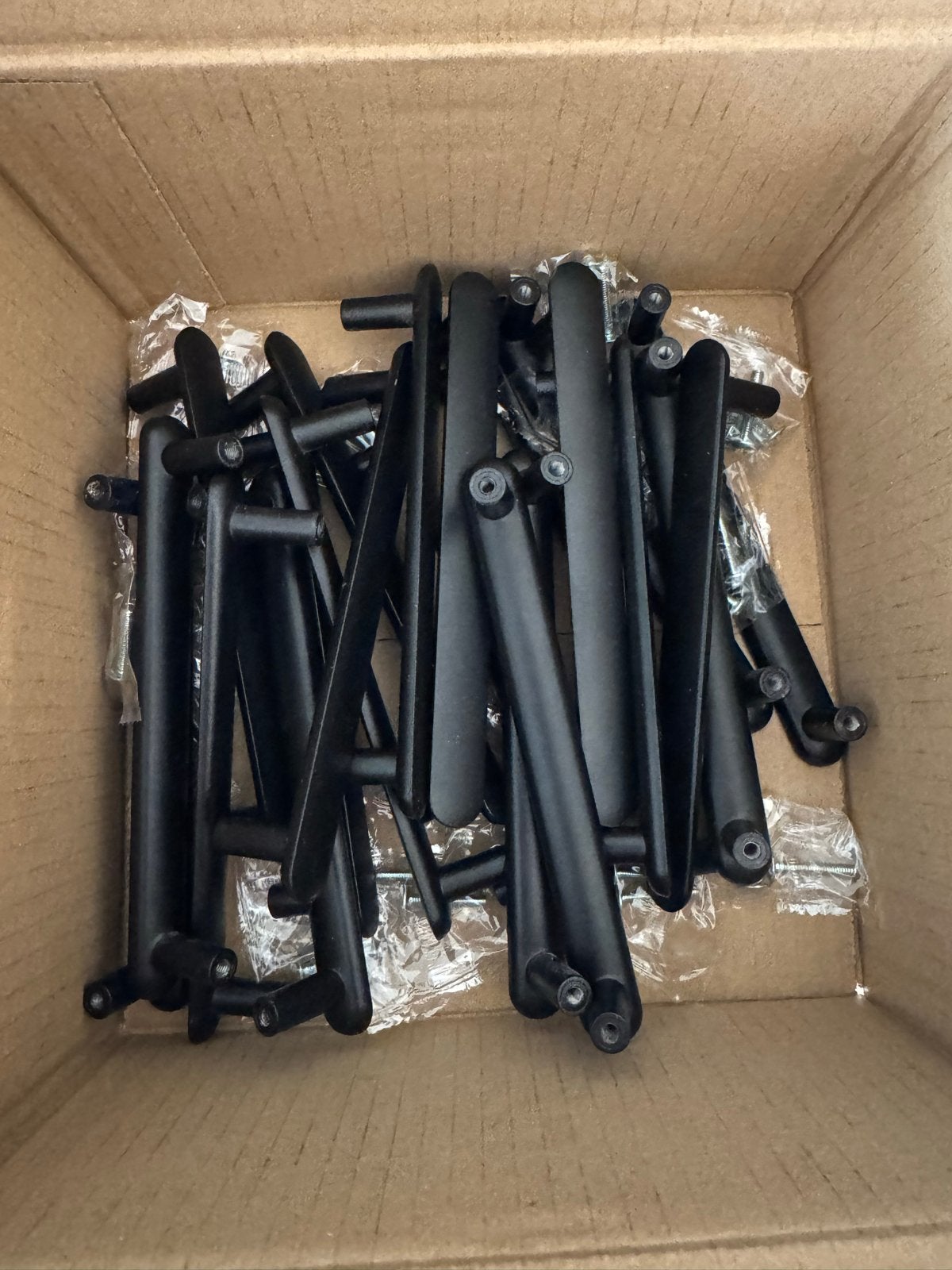 21 IKEA NYDALA handgreep 154mm - Zwart, Ophalen of Verzenden, Zo goed als nieuw