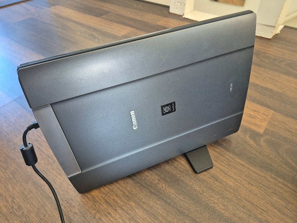 Scanner Canon LiDE 210, Ophalen of Verzenden, Gebruikt, Flatbedscanner, Canon