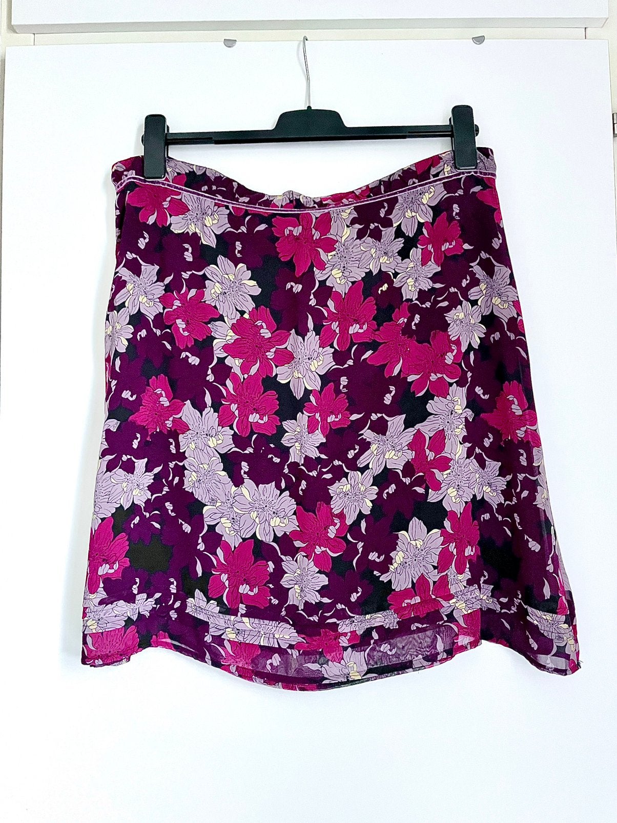Rode bloemenrok esprit 42, Kleding | Dames, Rokken, Maat 42/44 (L), Ophalen of Verzenden, Zo goed als nieuw, Knielengte