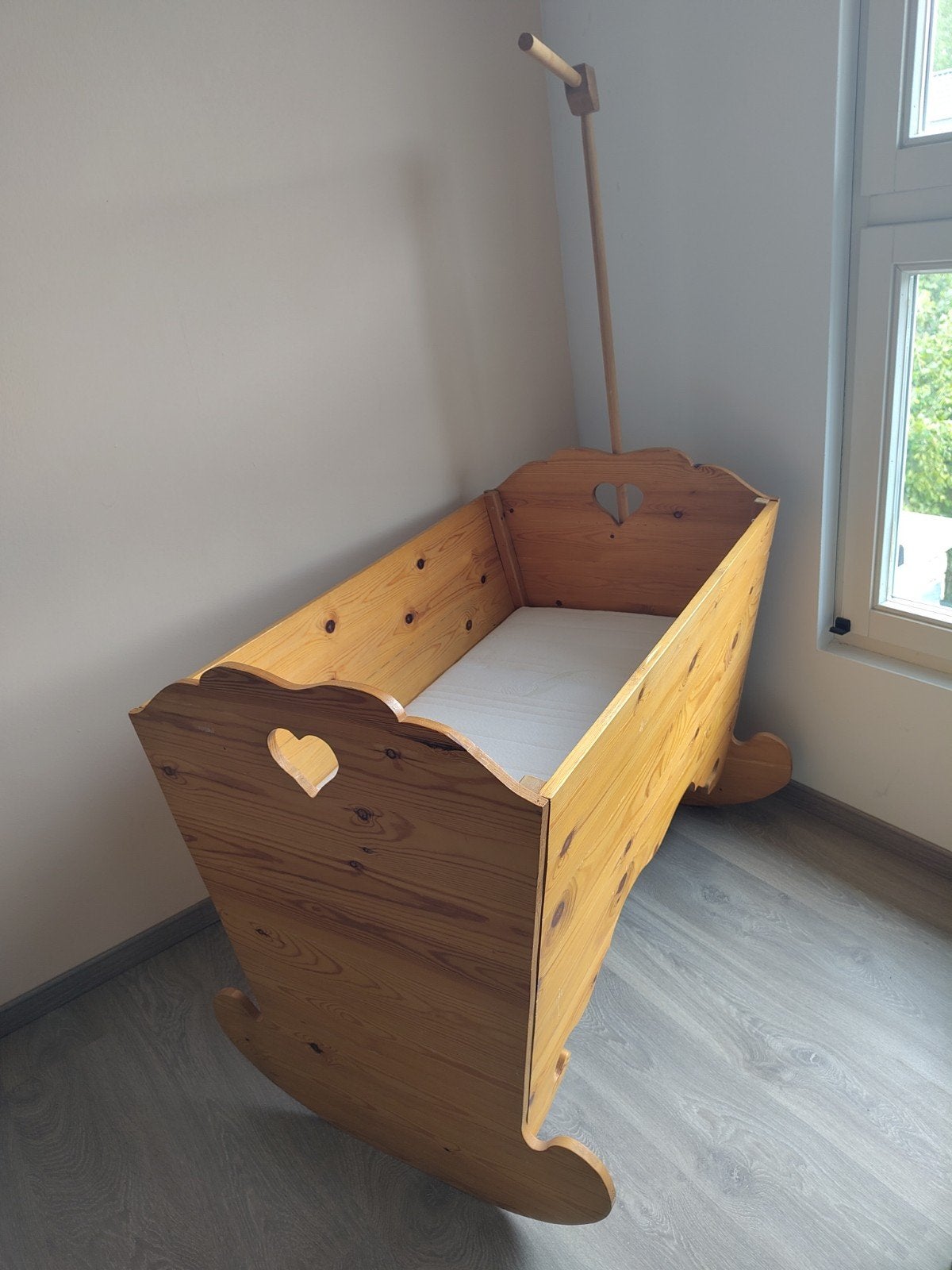 Uniek babybed/wieg zoals De Kabouter van Rien Poortvl, Ophalen, Wieg