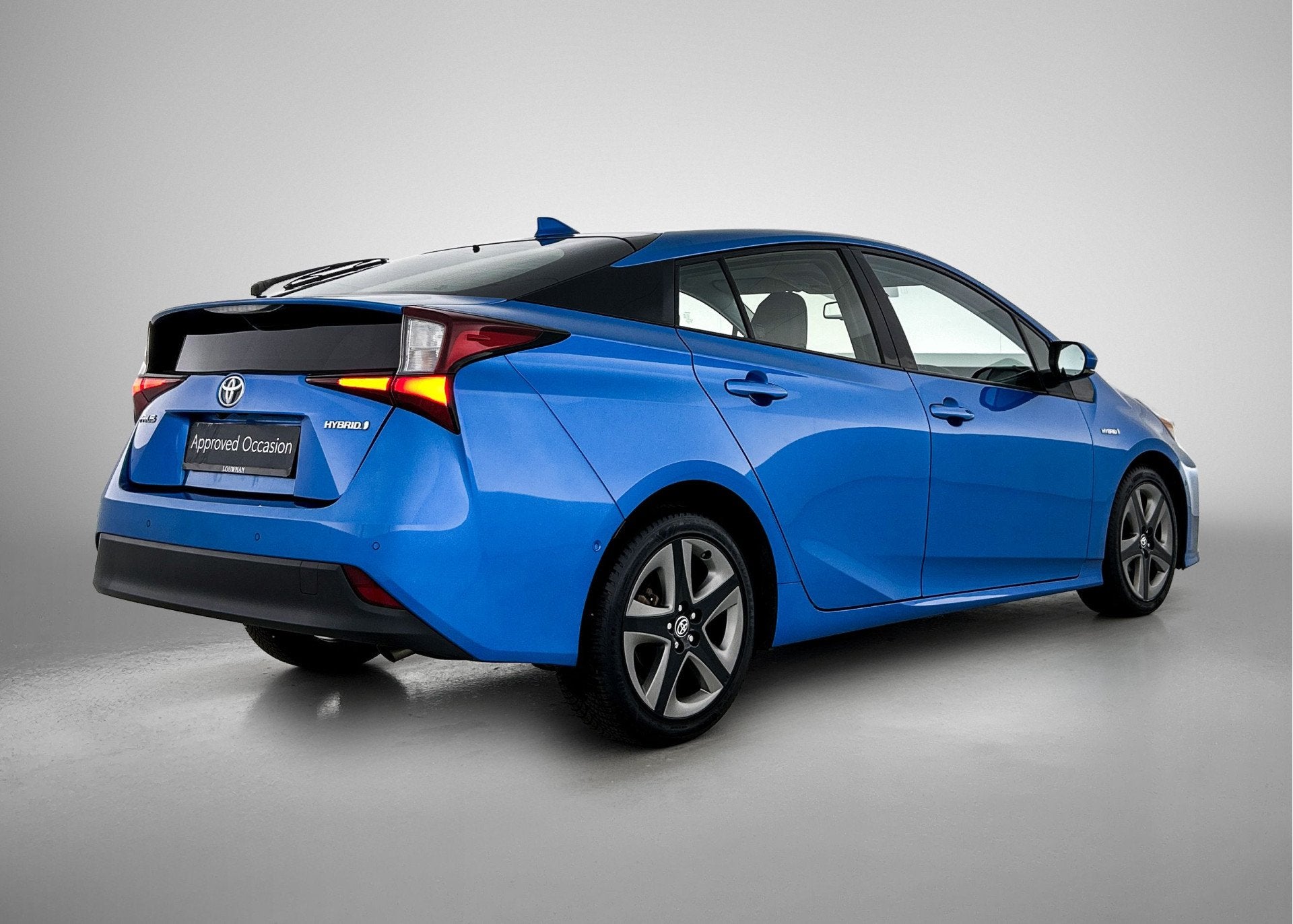 Toyota Prius 1.8 Executive | Zwart lederen bekleding | JBL |, Blauw, 122 pk, Leder, Hybride Elektrisch/Benzine