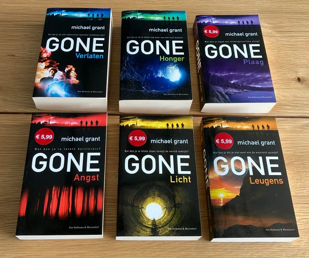 6 delen GONE samen €10,-  Michael Grant 1x gelezen dus zgan, Boeken, Ophalen, Zo goed als nieuw