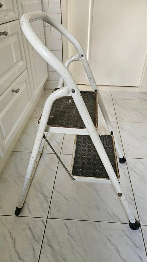 Vintage keukentrapje - 2 treden, Brabantia, Ophalen of Verzenden, Gebruikt, Minder dan 2 meter