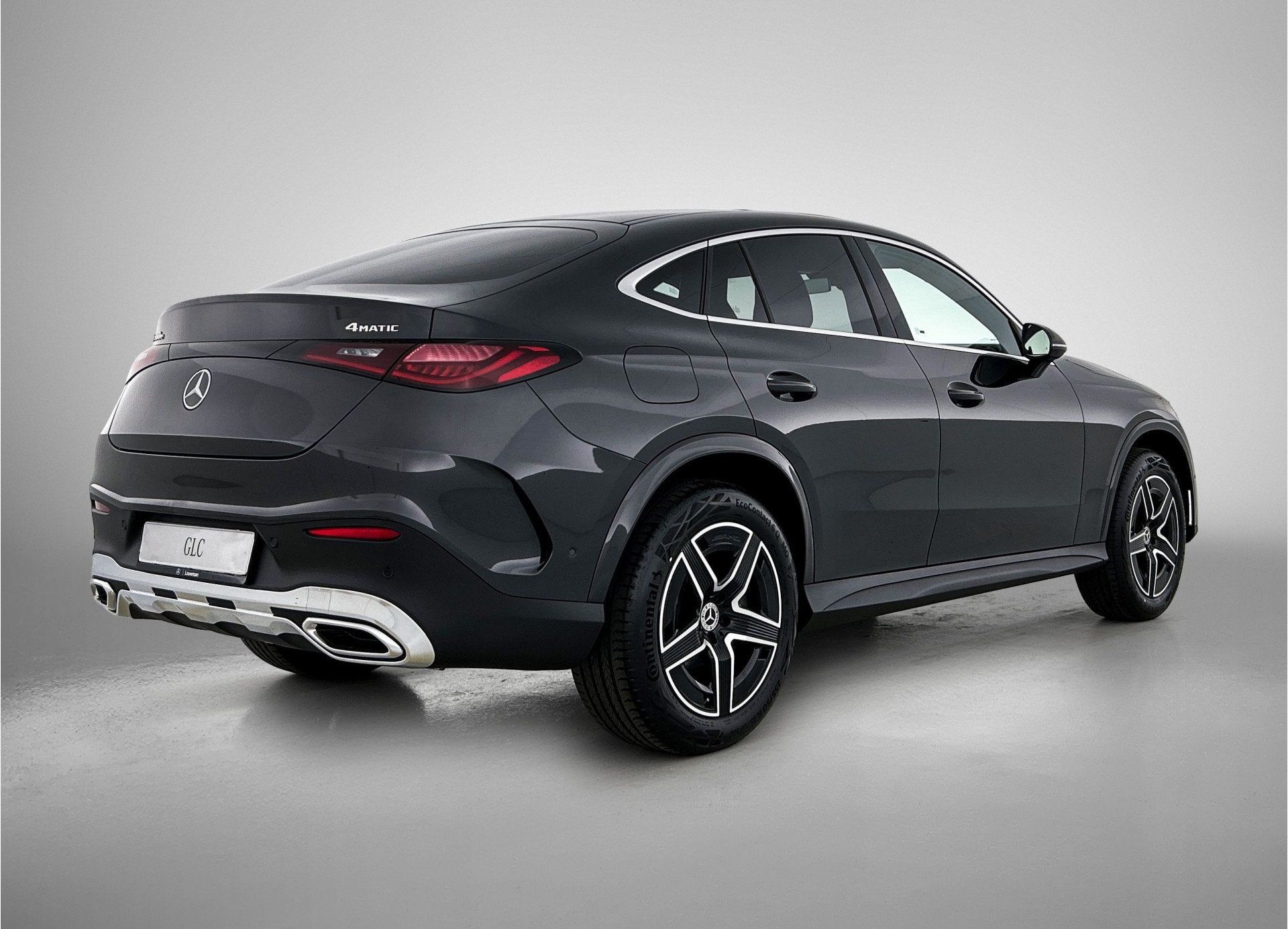 Mercedes-Benz GLC Coupé 300e 4MATIC Business Solution AMG |, Auto's, Automaat, Zwart, Plug-in hybride, Bedrijf