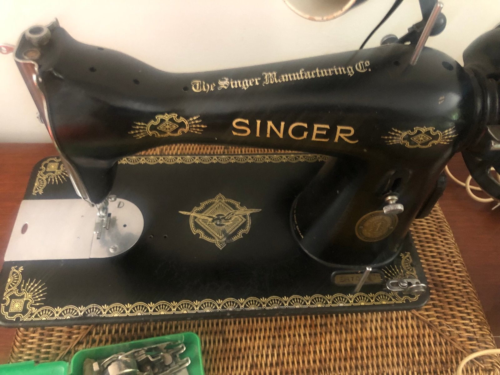 Antieke Singer naaimachine met accessoires en handleiding, Ophalen of Verzenden