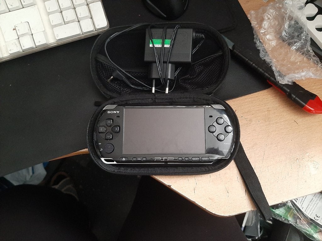 Sony PSP 1004 console, Spelcomputers en Games, Zwart, Ophalen of Verzenden, PSP, Gebruikt