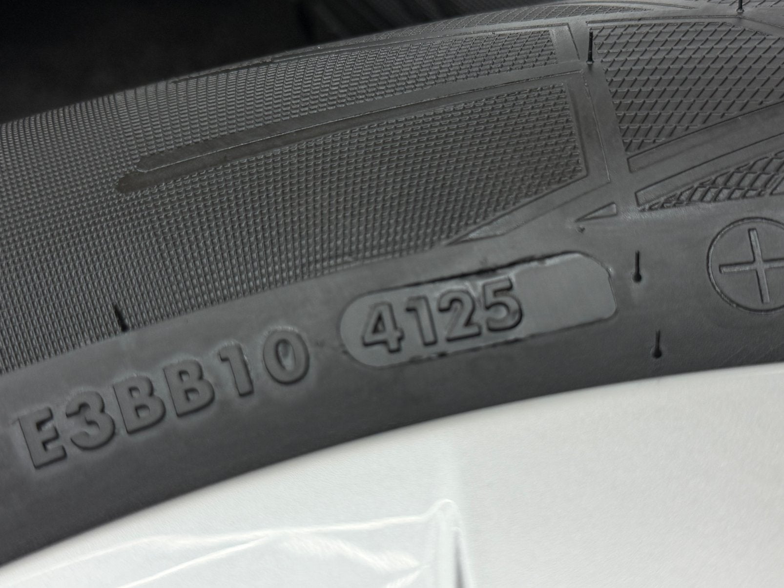 Originele 17 inch VW Tiguan Tayron Bari 5x112 Vredestein ‘25, Auto-onderdelen, Ophalen, 215 mm, ., Banden en Velgen