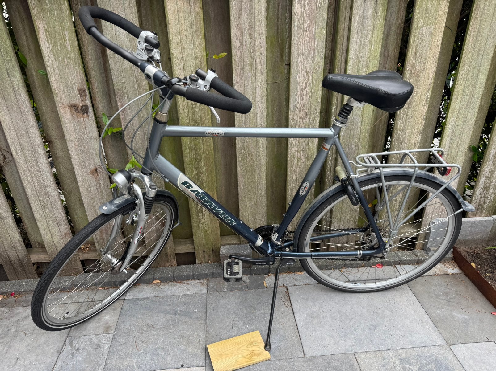 Batavus Jakima (grote maat), Ophalen, 28 inch, Vering, Velgrem