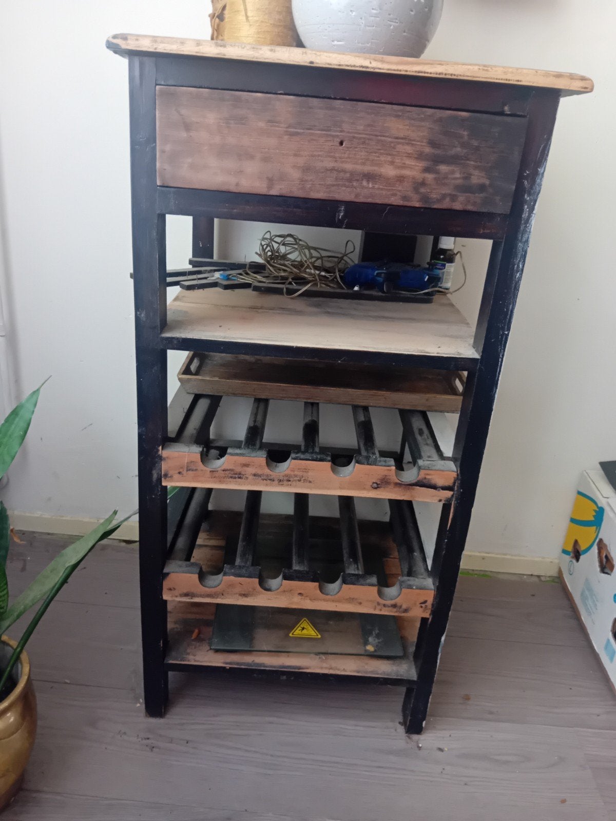 Houten wijnrek met lade en opbergplanken, Huis en Inrichting, Ophalen, Gebruikt, 15 tot 25 flessen, 75 – 100