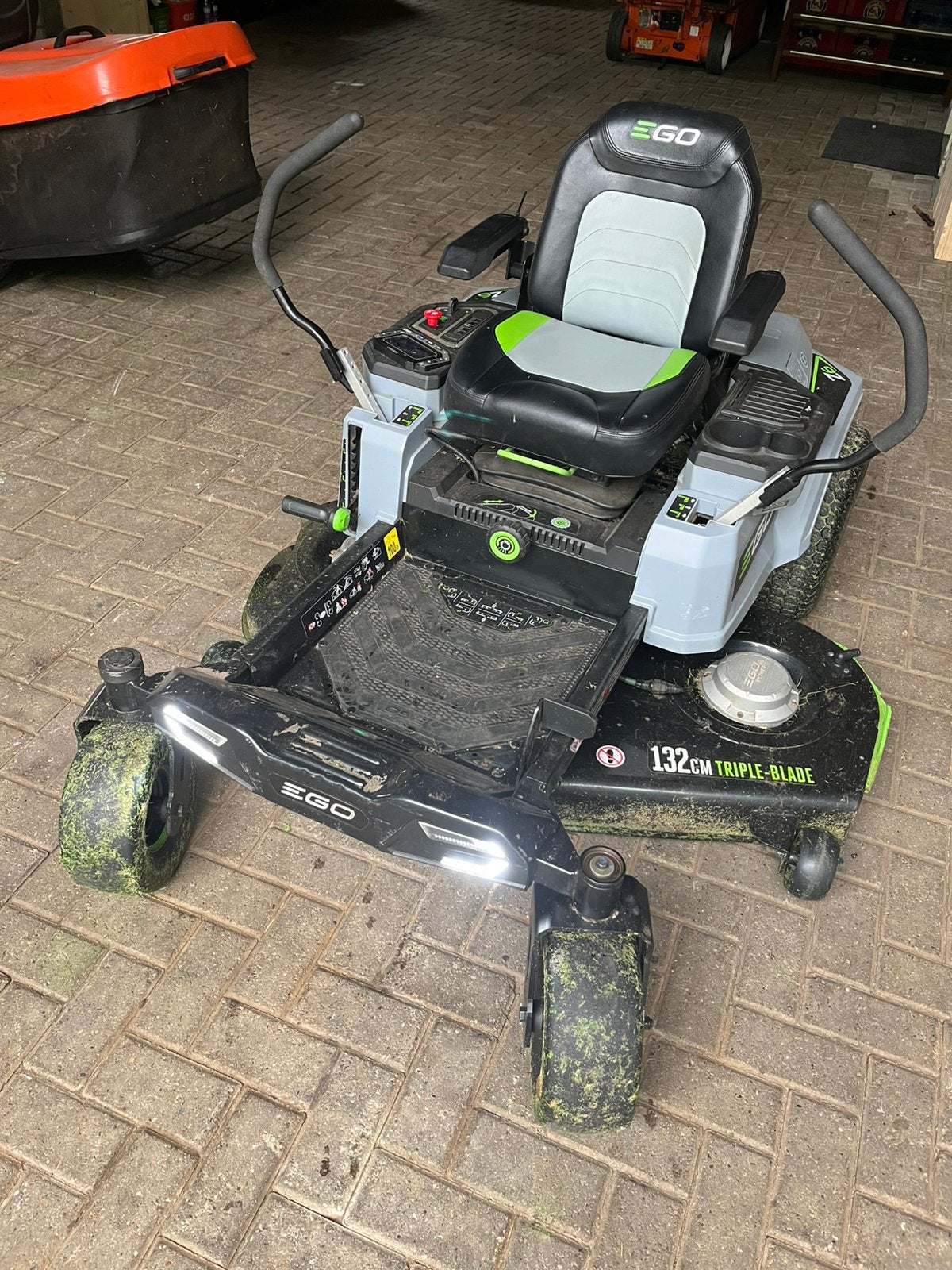 Ego z6 elektrische zitmaaier gazonmaaier, Tuin en Terras, Zitmaaiers, Ophalen, Mulchfunctie, 120 cm of meer, EGO