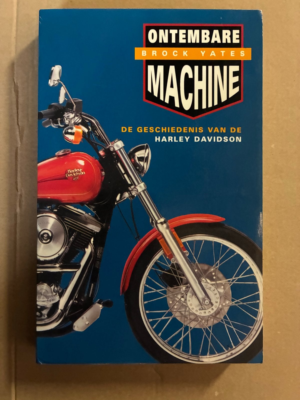 Ontembare Machine: De Geschiedenis van Harley Davidson, Ophalen of Verzenden, Gelezen, Merk of Model