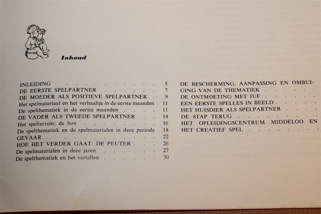 Spelen met het Hele Kleine Kind — Vintage Opvoeding 1964, Boeken, Ophalen of Verzenden, Gelezen, Zwangerschap en Bevalling