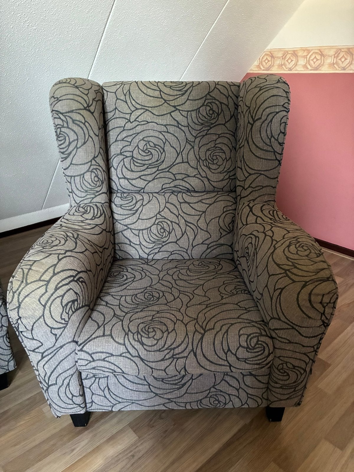 Grijze stoffen oorfauteuil met hocker (ophalen), Ophalen, Gebruikt, Minder dan 75 cm, Landelijk