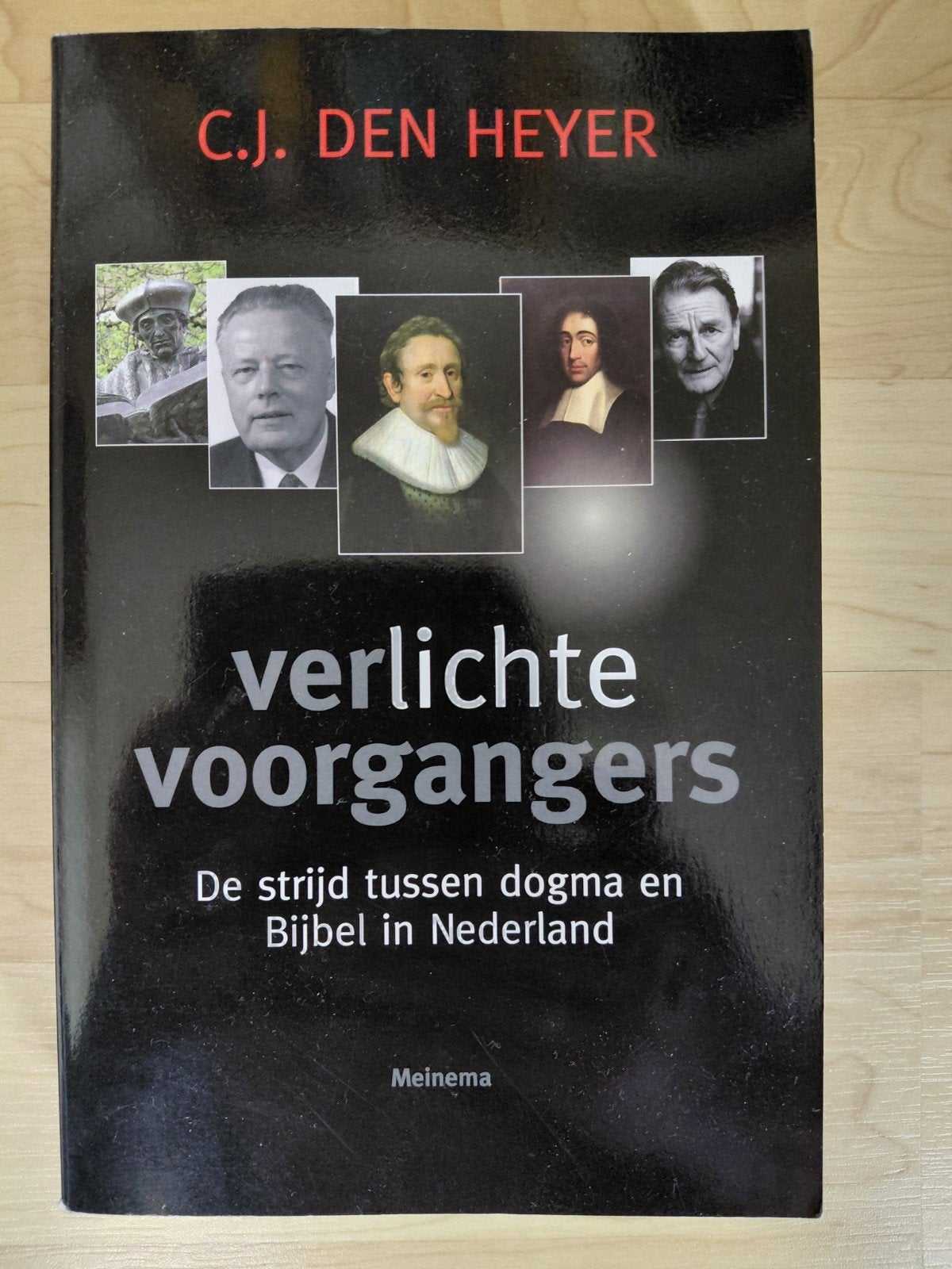C.J. den Heyer - Verlichte voorgangers, Ophalen of Verzenden, Gelezen, C.J. den Heyer
