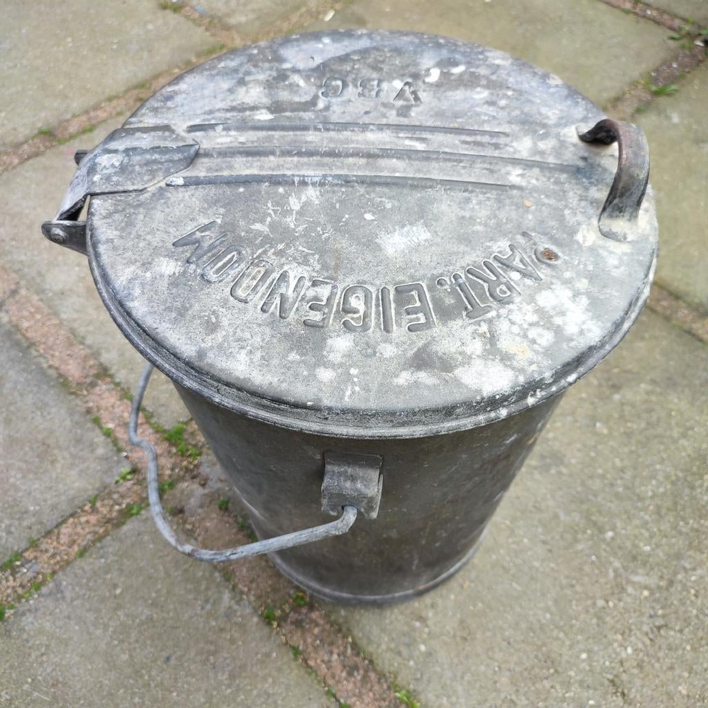 Antieke vintage prullenbak vuilnisbak, Ophalen