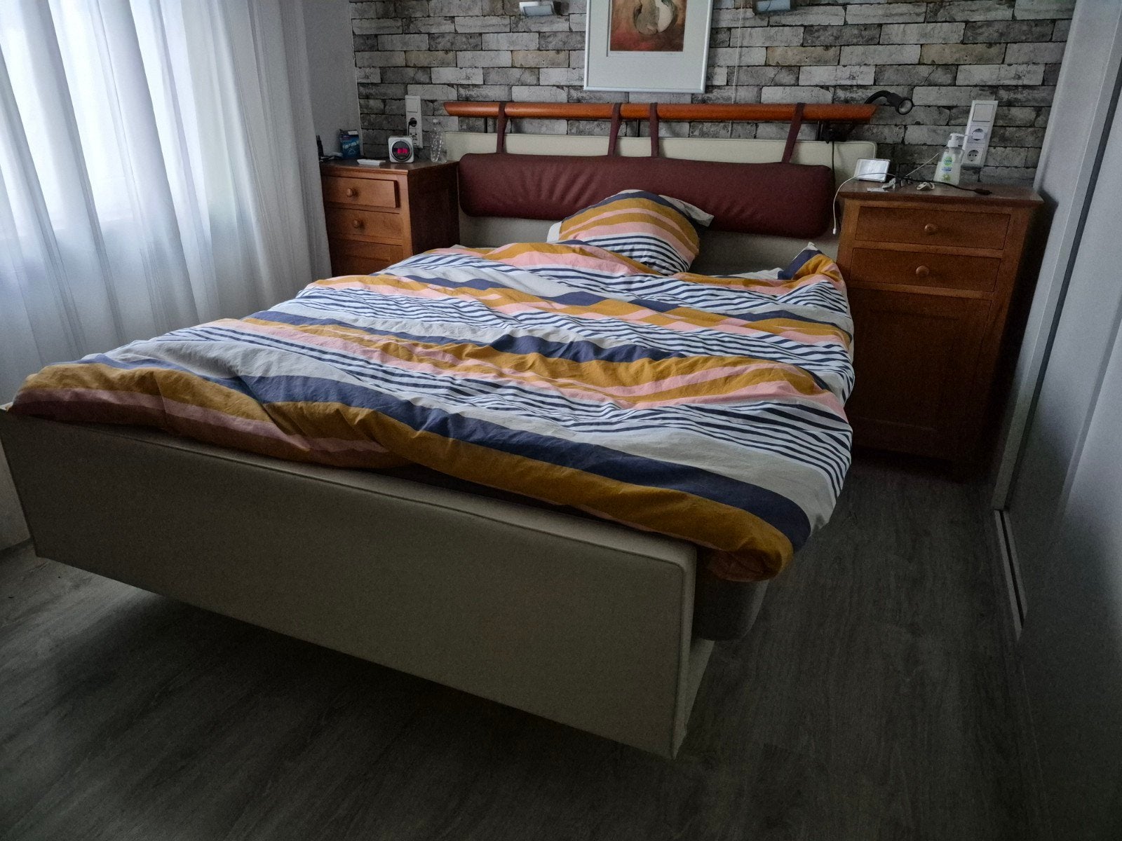 Comfortabel tweepersoonsbed met hoofdbord, Huis en Inrichting, Ophalen, Gebruikt, 210 cm, Tweepersoons