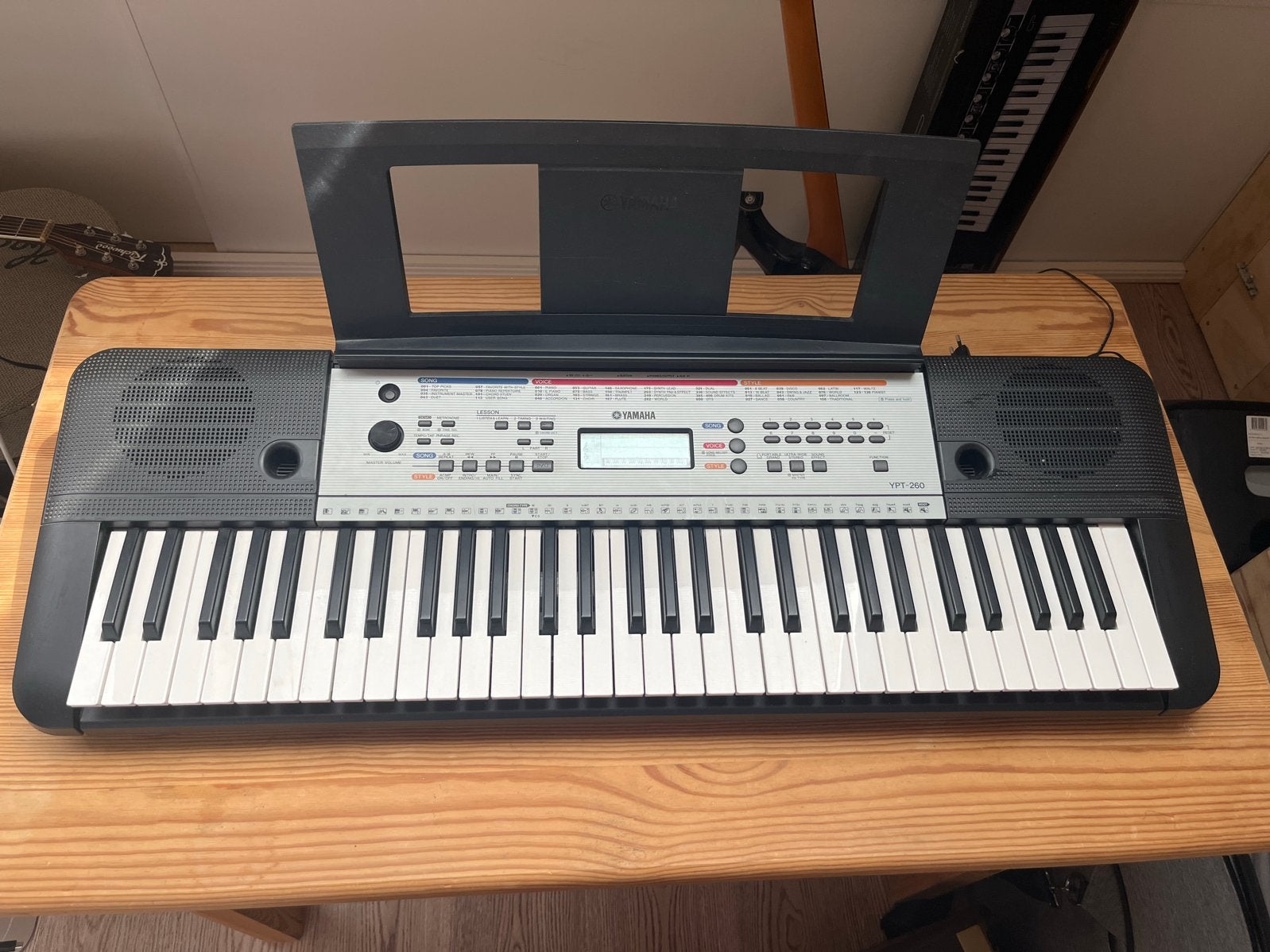 Yamaha YPT-260 Keyboard - Perfect voor beginners, Ophalen of Verzenden, Zo goed als nieuw, 61 toetsen, Yamaha