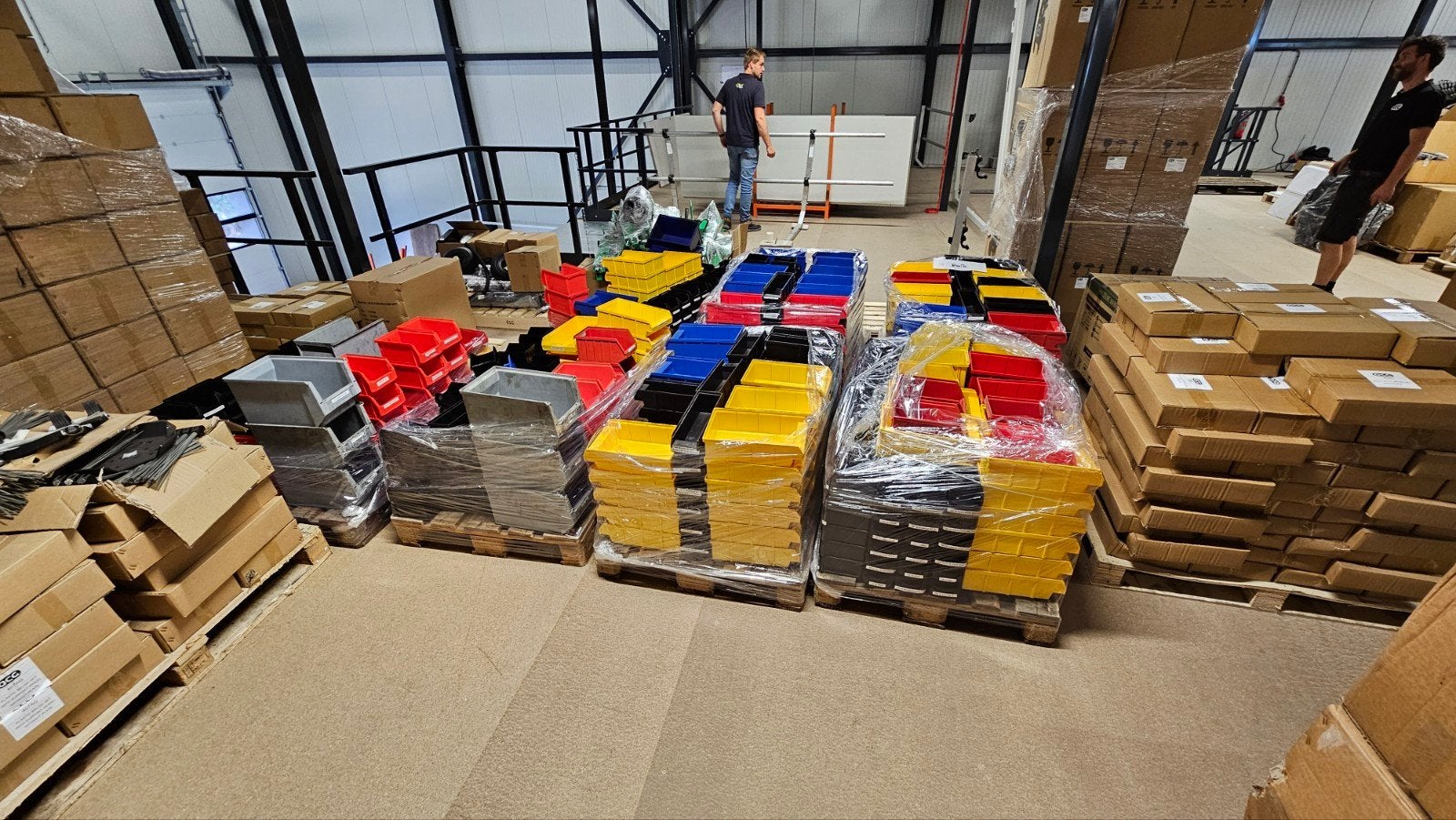 stellingbakken, bakjes, onderdelenbakjes, magazijnbak, Ophalen, Gebruikt