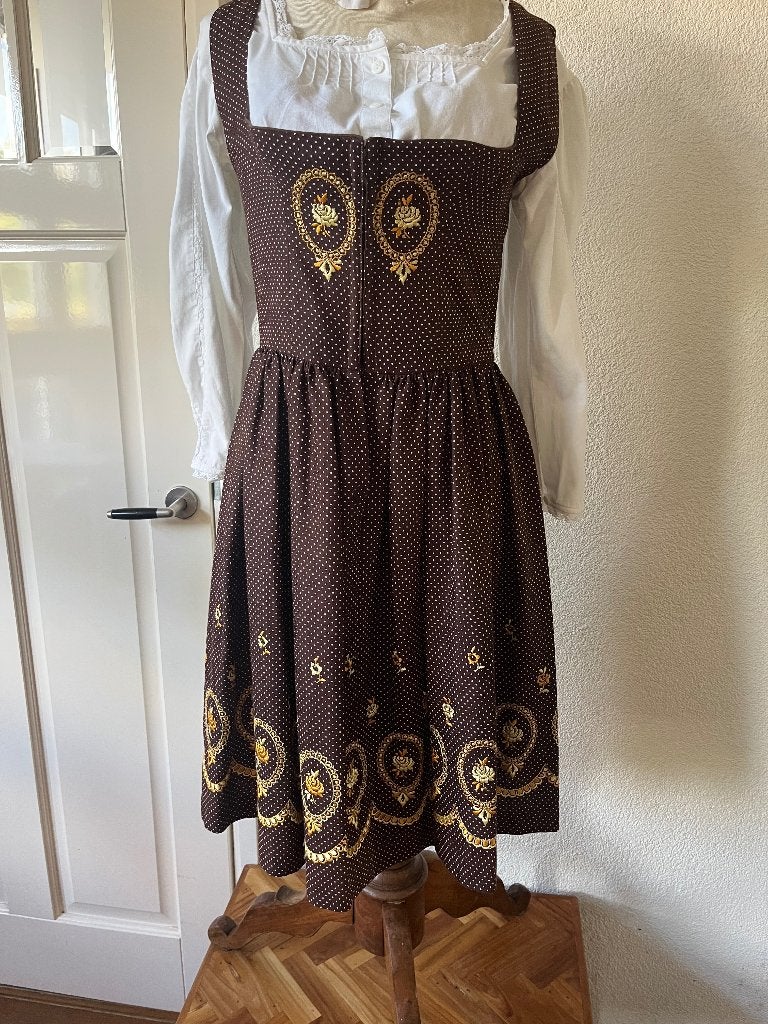 Vintage Wurzer Dirndl Bruin met Gouden Borduurwerk 34, nr 87, Wurzer, Ophalen of Verzenden, Overige thema's, Kleding